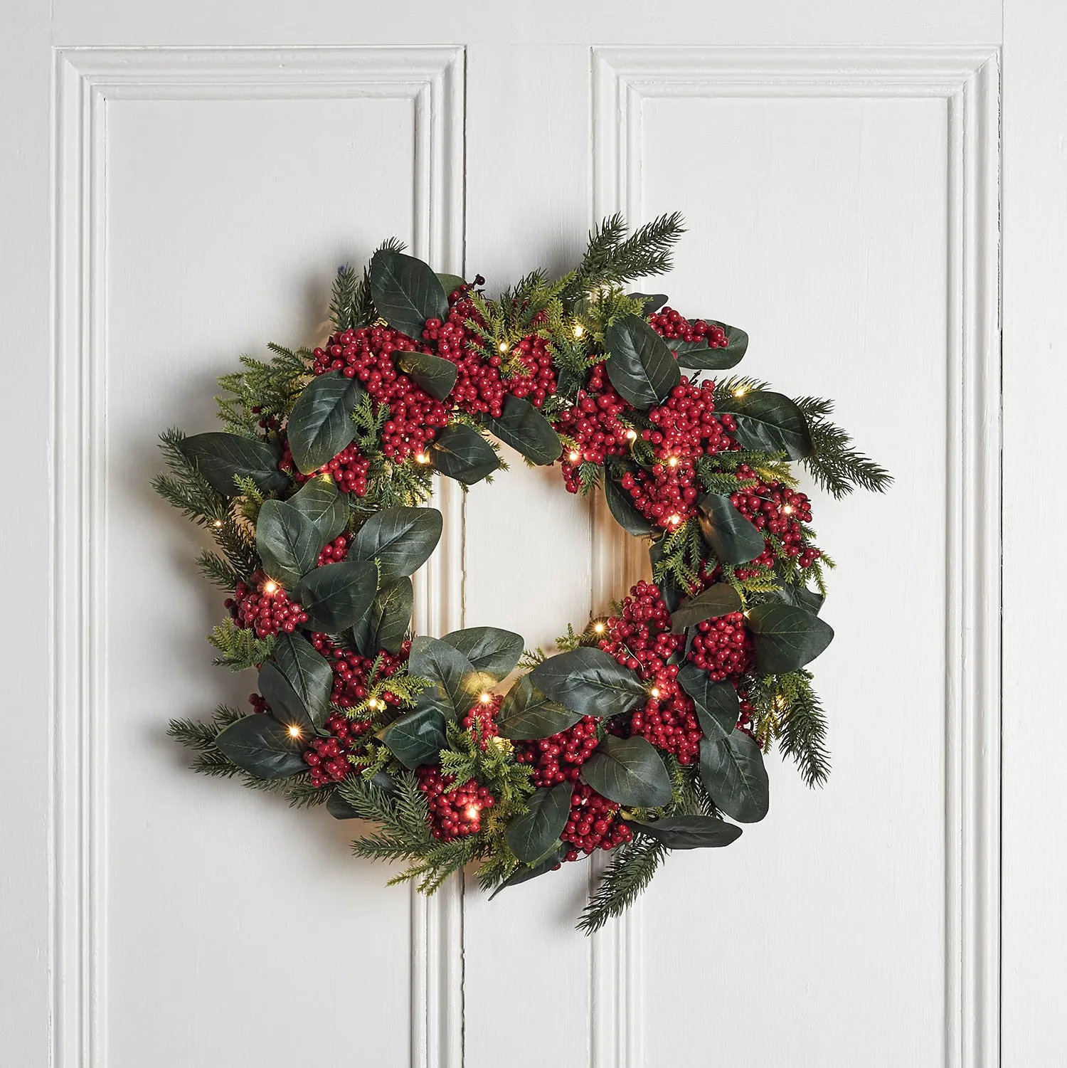 50cm Pre Lit Red Berry Christmas Wreath