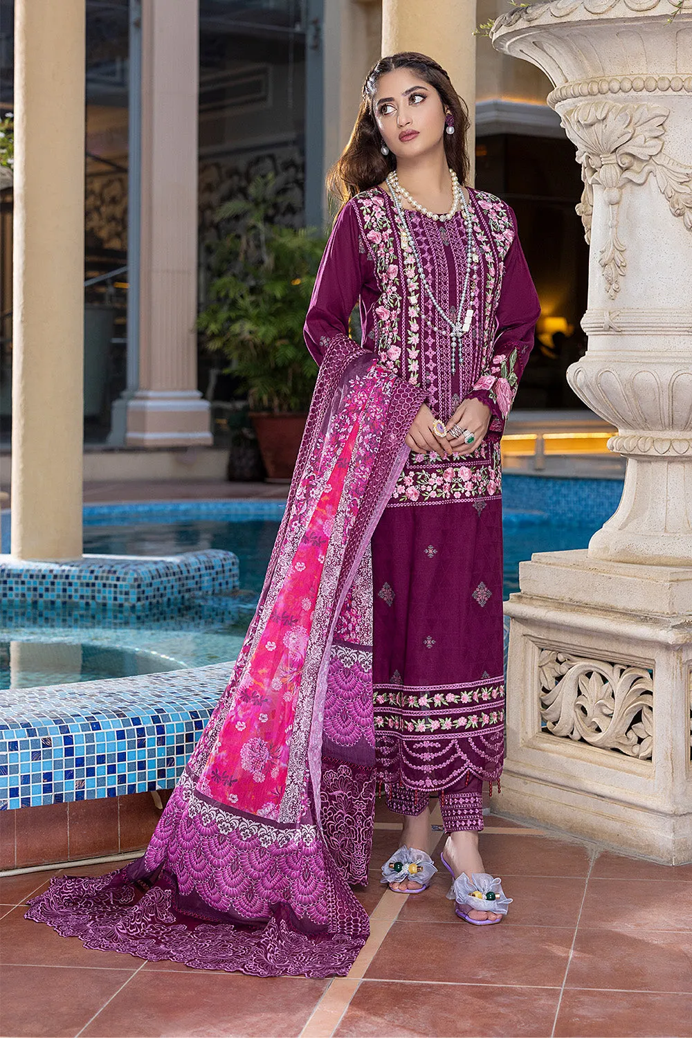 Azure Festive Luxury Lawn Collection 2022 – Imperial Ornate