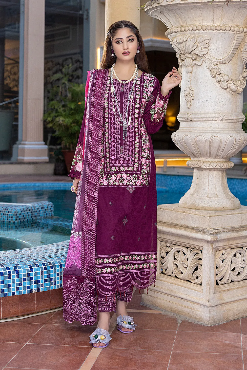 Azure Festive Luxury Lawn Collection 2022 – Imperial Ornate