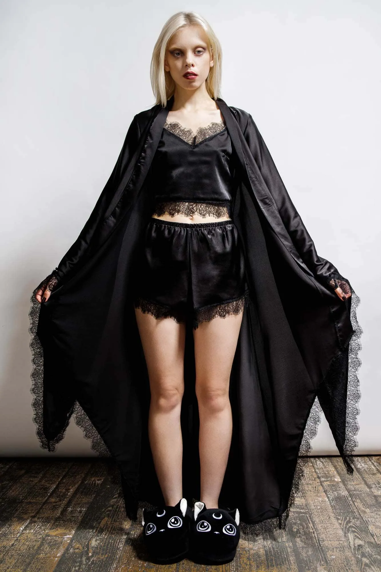 Deadly Daze Satin Robe [B]