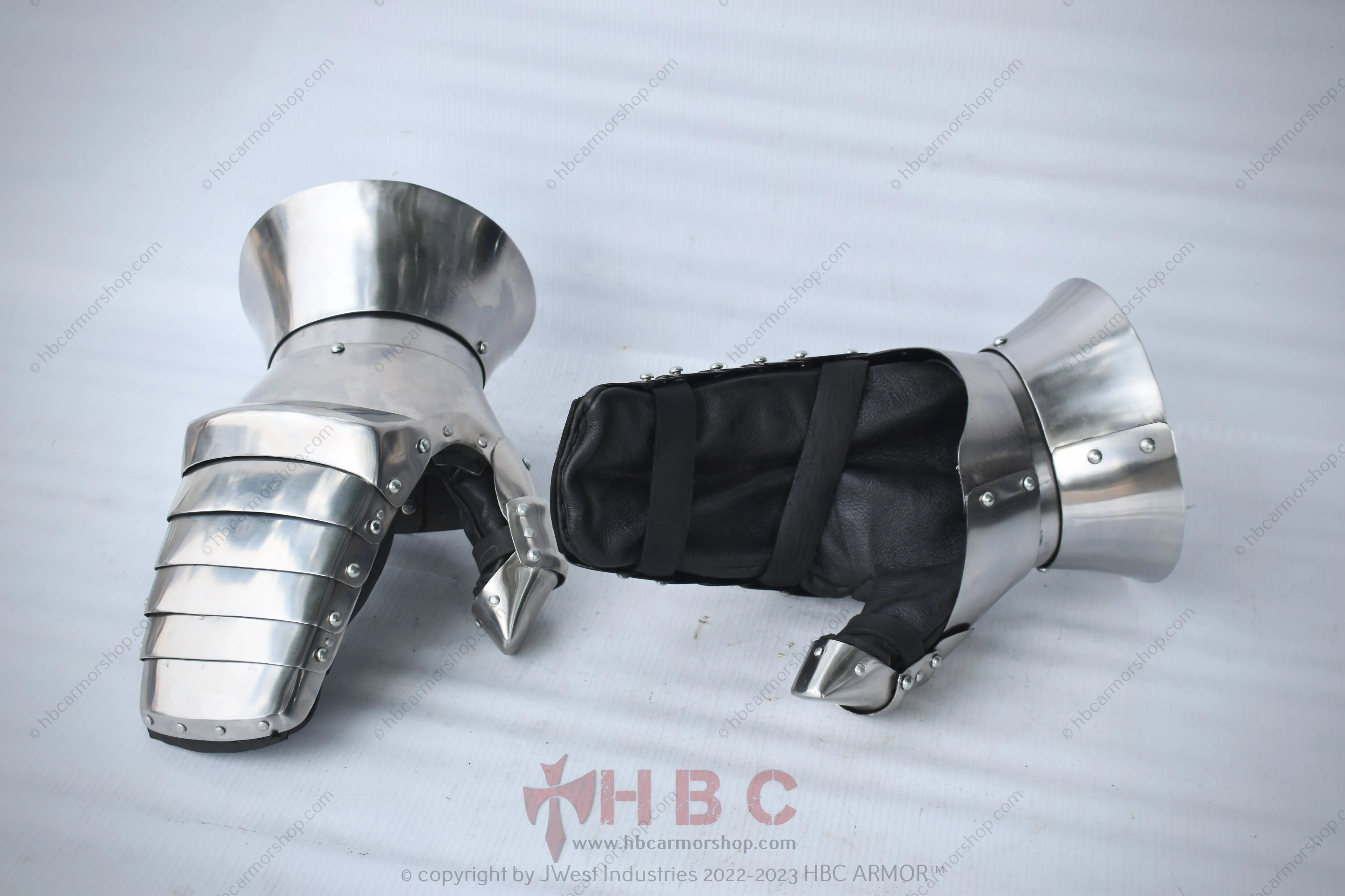 Nuremberg Plate Gauntlets with advance Wrist mobility (Buhurt Optimised)