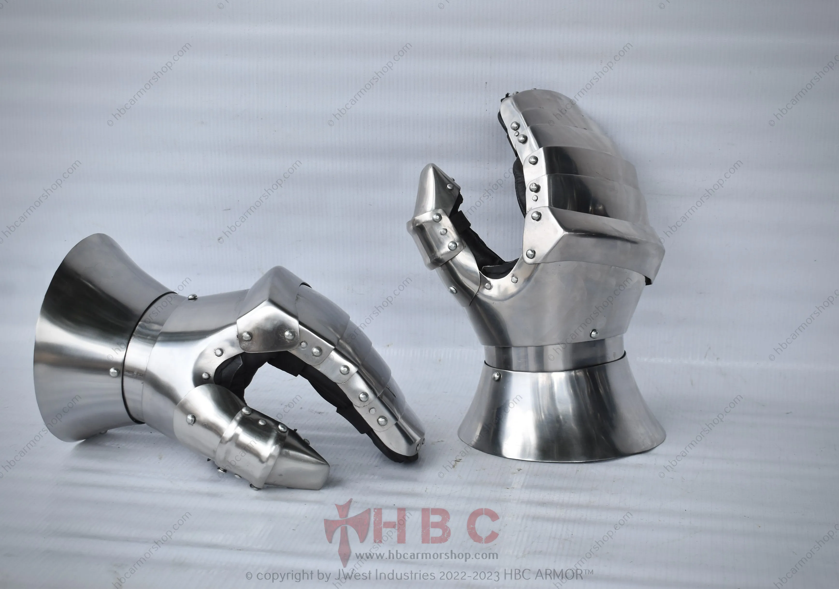 Nuremberg Plate Gauntlets with advance Wrist mobility (Buhurt Optimised)