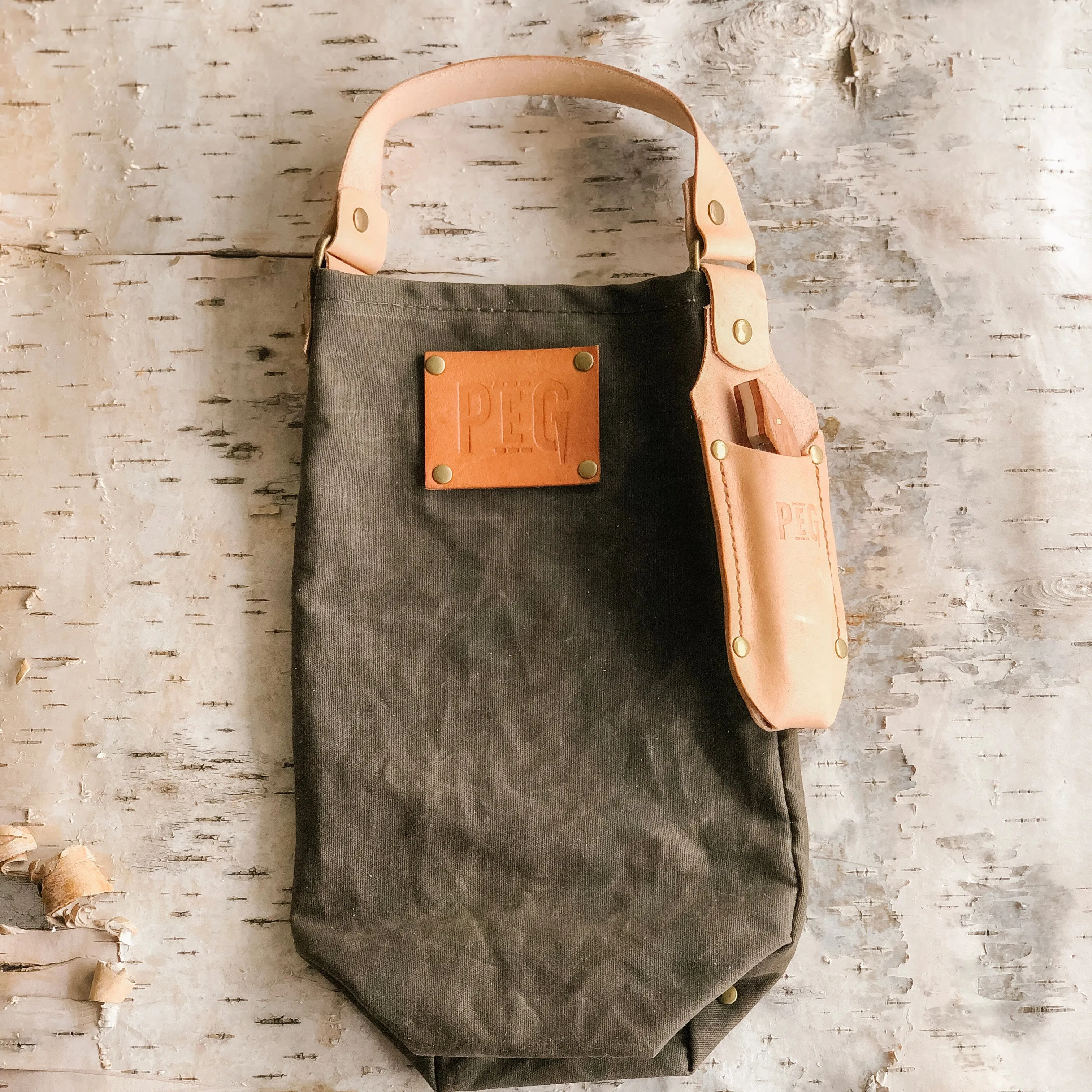 PEG WINE TOTE - FOREST