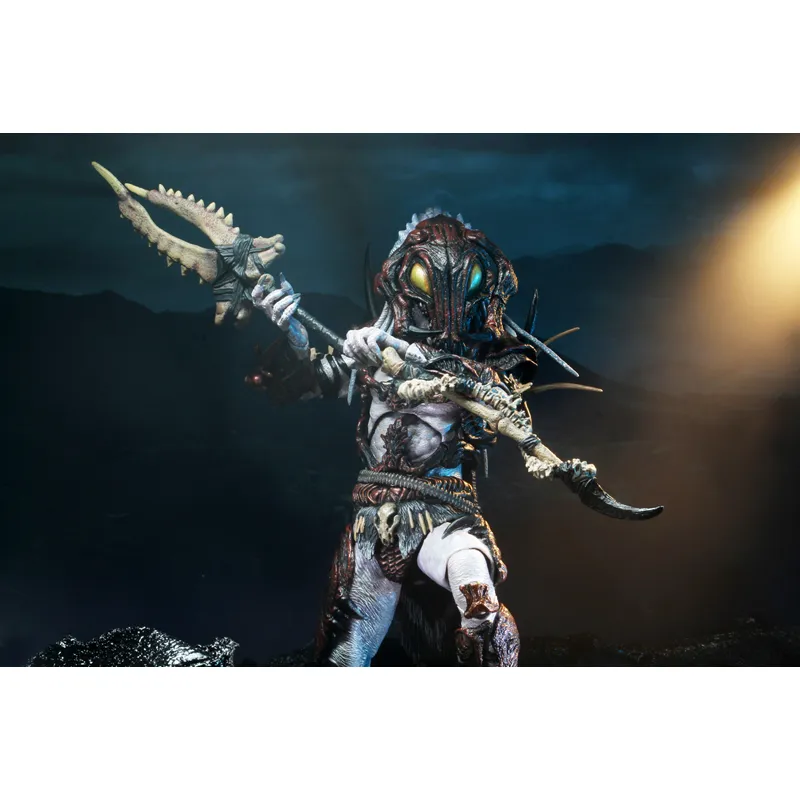 PREDATOR: Special Edition 100th Edition Predator Figure - Ultimate Alpha Predator